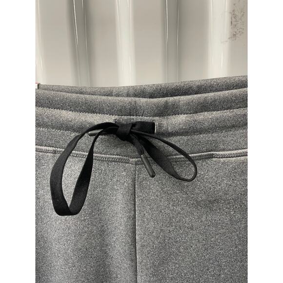 32 Degrees Heat Workout Leggings Size: Medium Color: Marl H Dim Gray - Picture 4 of 7